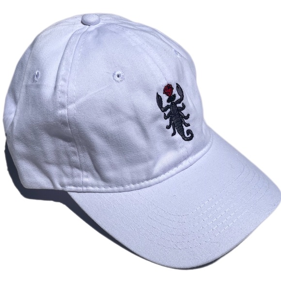 Scorpion rose embroidered all white strap back hat - Picture 3 of 7